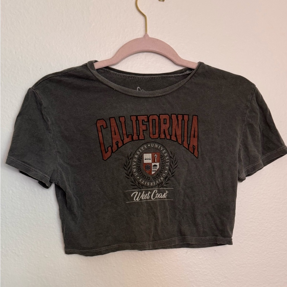 California crop tee